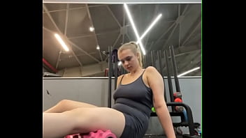 Masturbate in the public