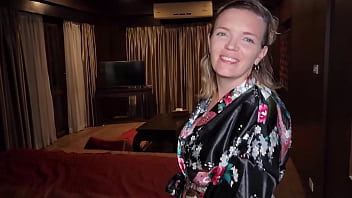 Un joi pov anal ou vous serez a la place de la bite que je m'occupe et prend