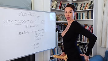 Thrusting tutorial with miss fox