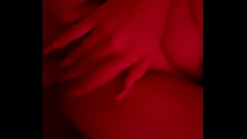 Le voy a venir en su boca novia