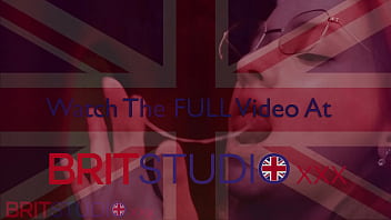 Nurse greene sucks anonymous cock at the gloryhole