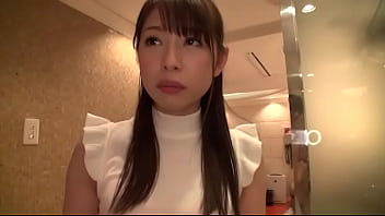 【完全終了】大学生アイドル19歳 コスプレしてスレンダーな身体にハメ撮り映像 2