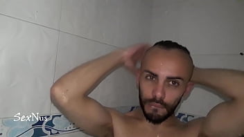 Bañándome Mi Hermoso Cabello thumbnail