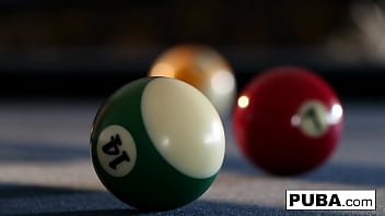 Asian babe fucks herself