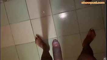 Cleaner fucked by hotel guest