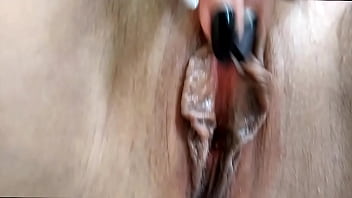 Beautiful mature bitch and her pussy close up hot lap dance in the finale and cool hip wagging this whore will give odds to many young sluts