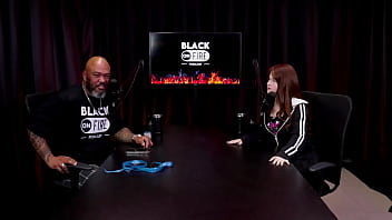 Não adianta ter pau grande e não saber usar só faz collab com meninas e o que a deixou desconfortável foi angel bloomm watch sheer red