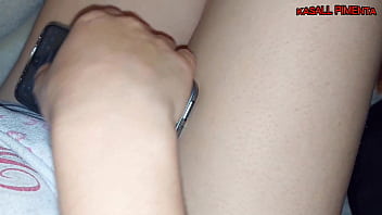 Isso que acontece quando meia irmã assiste porno buceta fica piscando branquinha nao resiste bate uma punheta e pede para fuder gostoso ate sua buceta gozar