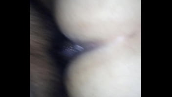 Metiendo pinga hasta llenarla