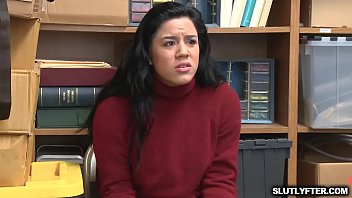 Shoplifting and monica sage dont go together