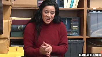 Shoplifting and monica sage dont go together