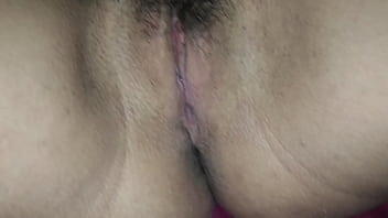 Mia Moglie Si Masturba La Figa Pelosa E Gode Come Una Troia thumbnail