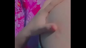 Mi ex enseñando su gran culote