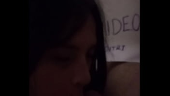 Vídeo de verificación y mucha polla recibiendo y gritando