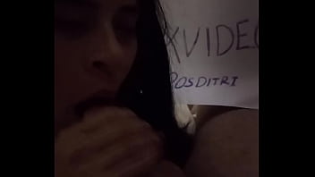 Vídeo de verificación y mucha polla recibiendo y gritando