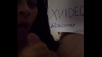 Vídeo de verificación y mucha polla recibiendo y gritando