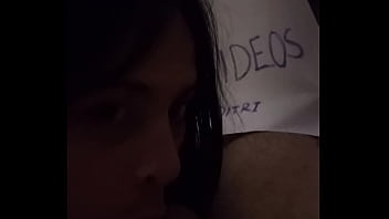 Vídeo de verificación y mucha polla recibiendo y gritando