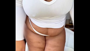 If i was breakfast i’d be an extra frosted cinnamon roll