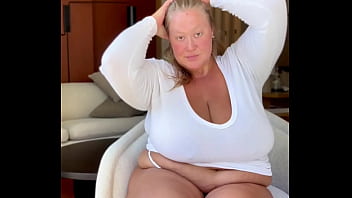 If i was breakfast i’d be an extra frosted cinnamon roll