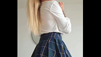 C'est le moment de découvrir cette tenue ultra sexy sur mon profil rappel