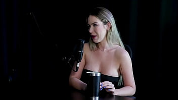 Não Imaginou Que Iria Apanhar Forte No Sadomasoquismo Descobriu Uma Posição Nova No Sexo E Adora Os Brinquedinhos Milena Moreau Watch Sheer Red thumbnail