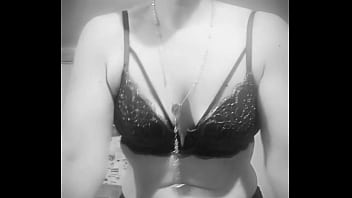 Bonjour toi je m'appelle sophie j'ai 47 ans et j'aime le sexe et surtout l'anal