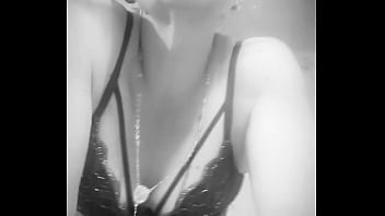 Bonjour toi je m'appelle sophie j'ai 47 ans et j'aime le sexe et surtout l'anal