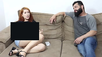 Minha meia irmã deu o cuzinho para meu marido assisti tudo e fiquei com muito tesão sou corna