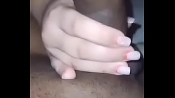 Engravidando a mulher do corno enquanto ele assiste Engravidando a mulher do corno enquanto ele assiste