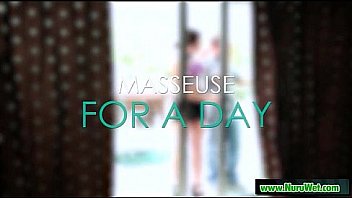 Hot japanesse masseuse plays with big cock 01