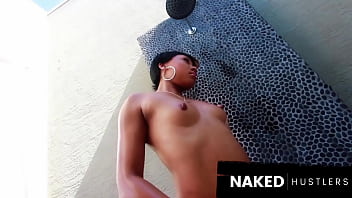 Bubble booty short hair ebony going crazy on a thick latin dick