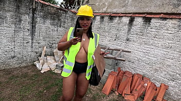 Nicoly Gozei Pra Caralho Na Obra Pra Deixar Os Peões Loucos thumbnail