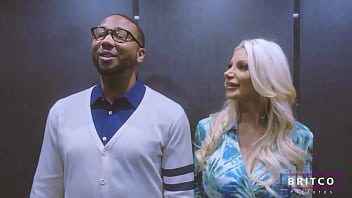 Gorgeous milf brittany andrews sucks and rides john legendary's cock