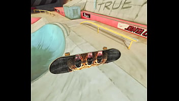 Me lo follo en el skate park sin piedad muy duro sin compasión