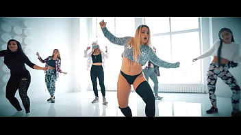 Swagrussianpanda twerk