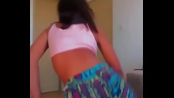 Quem souber o nome dela deixa nos comentários