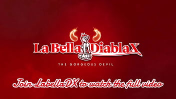 Who else enjoys anal 3somes