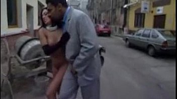 Lady model doing sex with designer