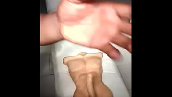 Vidéos de elvie slutty sur un gode au torse partie 9