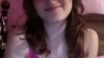 Perky tits teen slut rubbing her pussy on cam