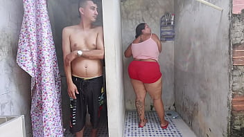 Follada inesperada con mucha leche en las tetas ami vecina cachonda