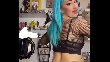 Caliente perra te pondra la verga dura