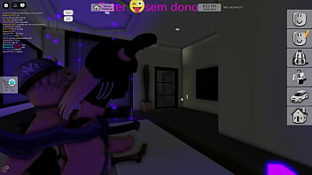 Safada sentando no pau