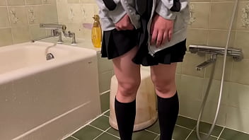 オナ電する人が欲しい。おかあ◯さんにバレないようにお風呂で電話しよ