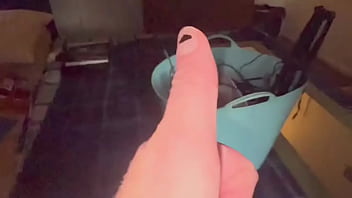 I’m totally doing the damn thing today y’all #milf #bigass once i go from 0 hero i’ll be live later on myfreecam