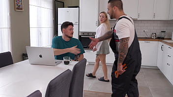 Kitchen pipe repair turns into plumber slamming me hard