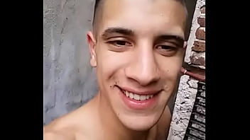 Argentino Se Hace Una Paja thumbnail