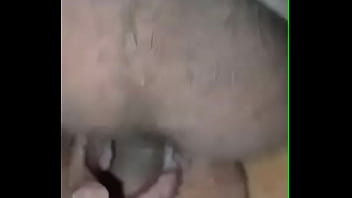 Close up comendo a buceta da putinha de perto