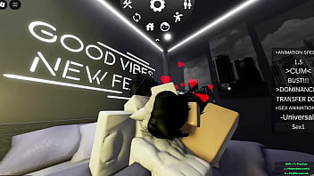 Puppygirl has her first time online roblox game