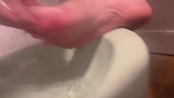 Rebeca addams the second dirty feet in the laundry room